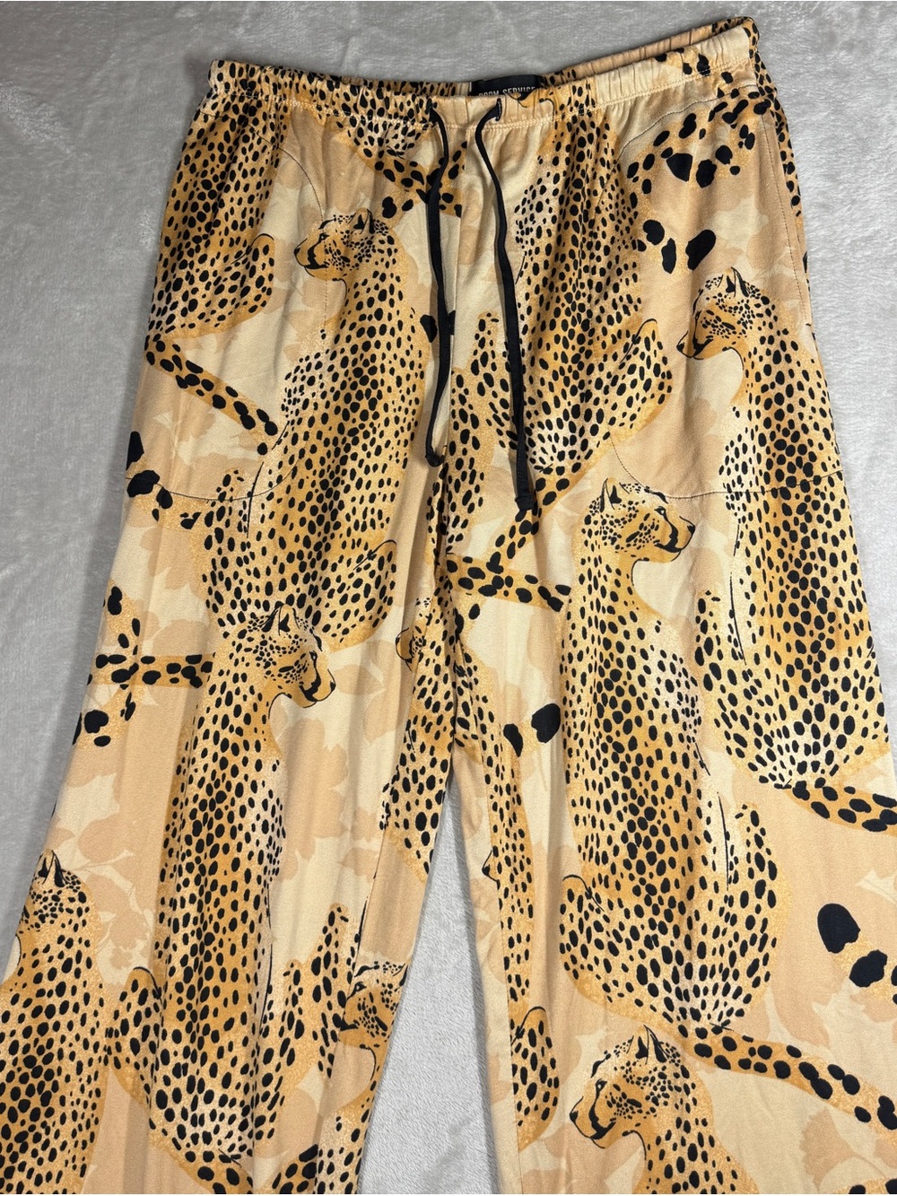 Room Service Cheetah Leopard Floral Tan Cream Black PJ Pajama Pants Size Small - Picture 3 of 16
